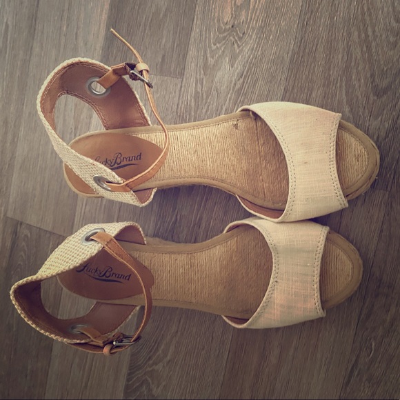 Shoes - Beige lucky brand wedges